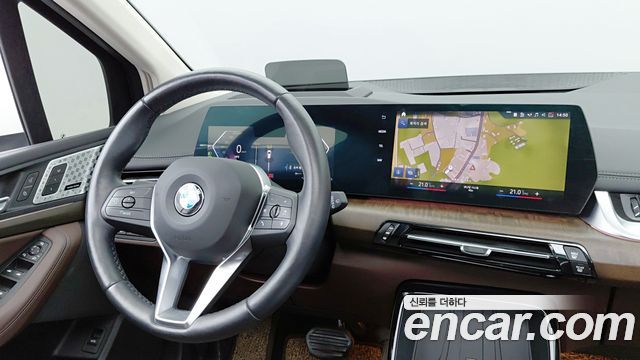 BMW 2 Series Active Tourer (U06) 220i Luxury 2024 — фото 7