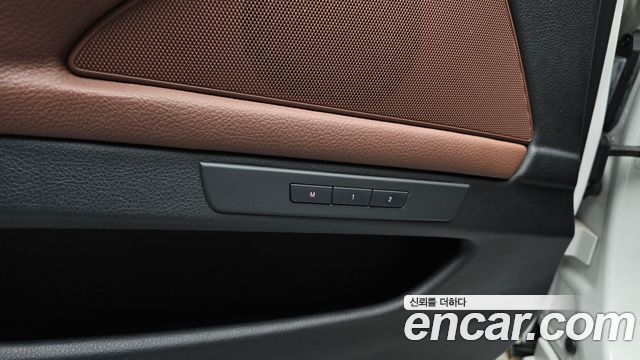 BMW 5 Series (F10) 525d xDrive 2013 — фото 17
