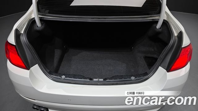 BMW 5 Series (F10) 525d xDrive 2013 — фото 20