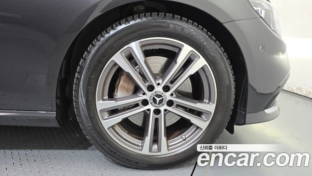 Mercedes-Benz E-Class (W213) E350 4MATIC Avantgarde 2021 — фото 21