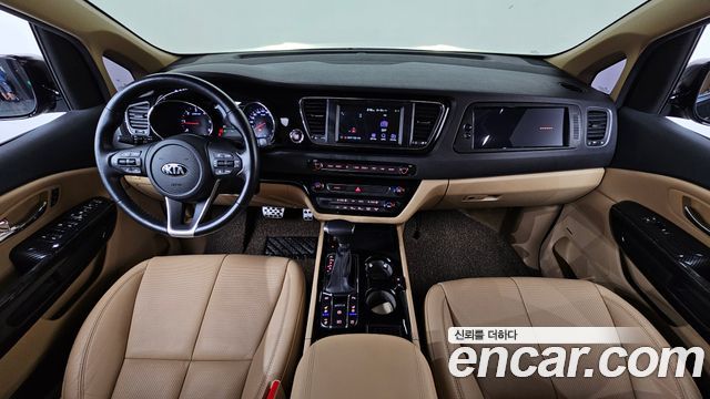 Kia Carnival 7-Seater Hi-Limousine President 2019 — фото 7