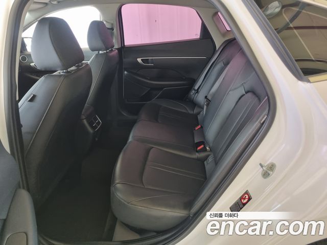 Hyundai Sonata (DN8) 2.0 LPG(rental car) Style 2020 — фото 16