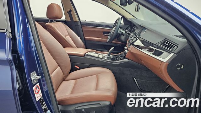 BMW 5 Series (F10) 520d M Aero Dynamic 2016 — фото 11