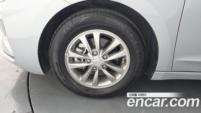 Hyundai Avante (AD) 1.6 Smart 2020 — фото 5