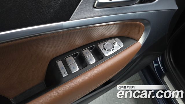 Genesis G70 2.2D Supreme 2018 — фото 27