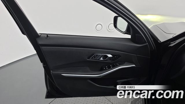 BMW 3 Series (G20) 320i 2020 — фото 24