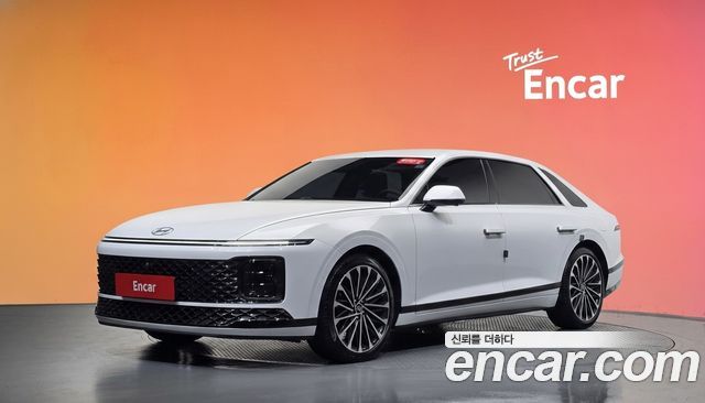 Hyundai Grandeur Hybrid (GN7) Calligraphy 2024 — фото 1