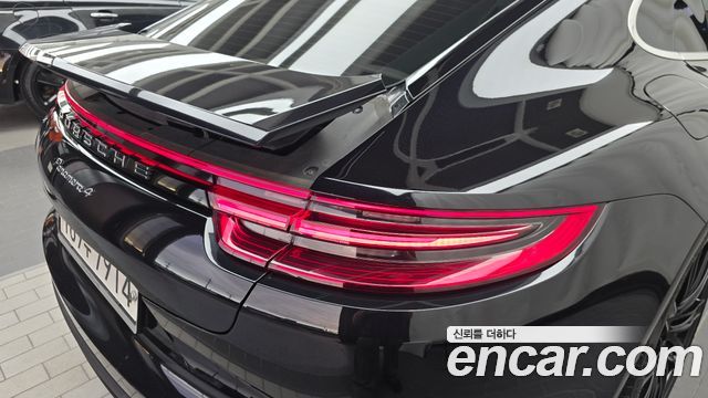 Porsche Panamera (971) 3.0 AWD 2020 — фото 23