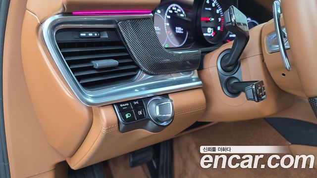 Porsche Panamera (971) 3.0 AWD 2020 — фото 28