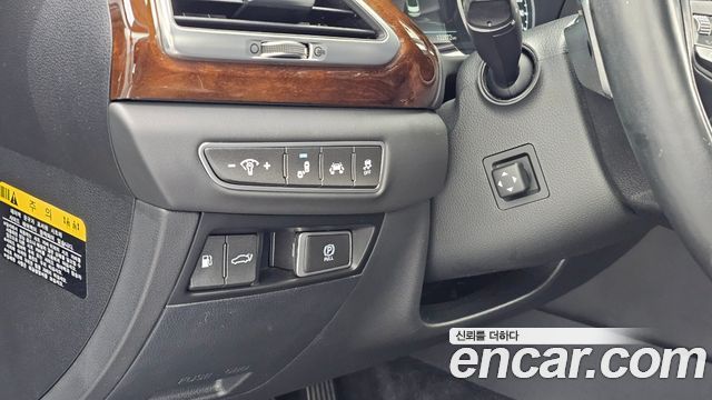 Genesis EQ900 3.8 GDI AWD Premium Luxury 2016 — фото 16