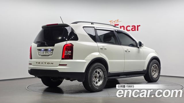 KG Mobility (SsangYong) Rexton W 2.2 4WD RX7 Luxury 2016 — фото 2