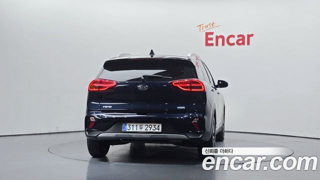Kia Niro 1.6 HEV Noblesse Special 2020 — фото 4
