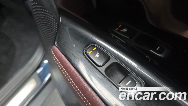Kia Niro 1.6 HEV Noblesse Special 2020 — фото 23