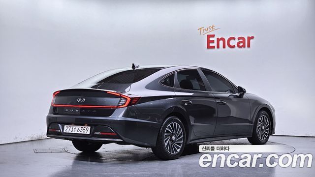 Hyundai Sonata Hybrid (DN8) Premium Plus 2022 — фото 2