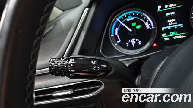 Hyundai Sonata Hybrid (DN8) Premium Plus 2022 — фото 17