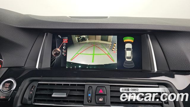 BMW 5 Series (F10) 530d xDrive M Aero Dynamic 2016 — фото 15