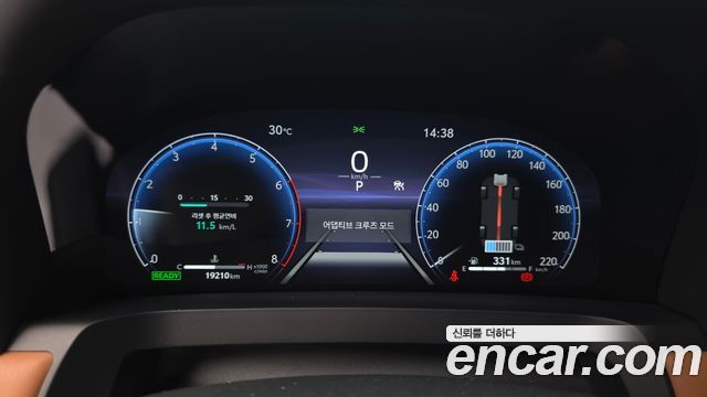 Toyota Alphard (IV) 2.5 HEV Executive AWD 2024 — фото 8