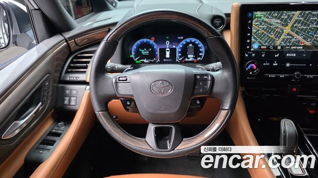 Toyota Alphard (IV) 2.5 HEV Executive AWD 2024 — фото 13