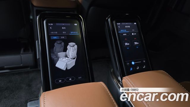 Toyota Alphard (IV) 2.5 HEV Executive AWD 2024 — фото 32