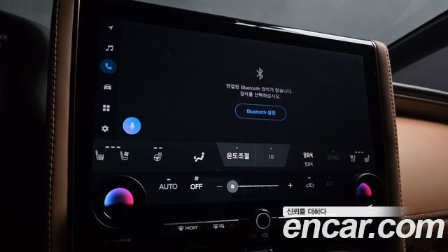 Toyota Alphard (IV) 2.5 HEV Executive AWD 2024 — фото 37