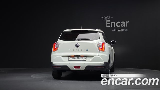 KG Mobility (SsangYong) Tivoli Diesel VX 2WD 2016 — фото 4