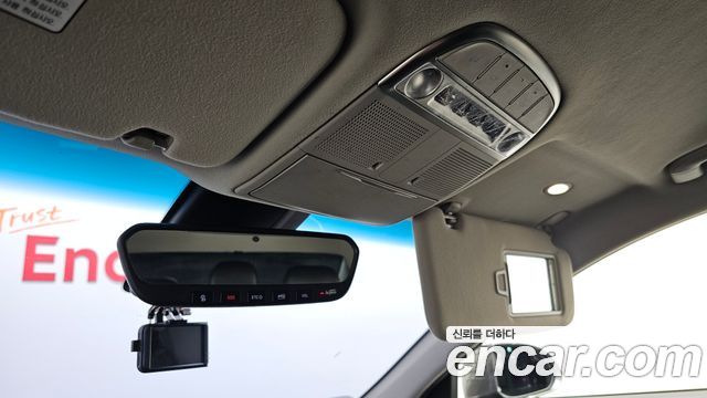 Genesis EQ900 3.8 GDI AWD Luxury 2018 — фото 18