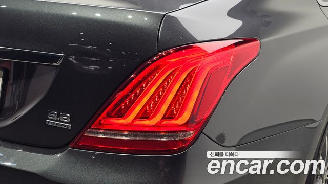 Genesis EQ900 3.8 GDI AWD Luxury 2018 — фото 23