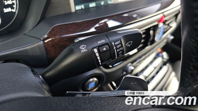 Genesis EQ900 3.8 GDI AWD Luxury 2018 — фото 28