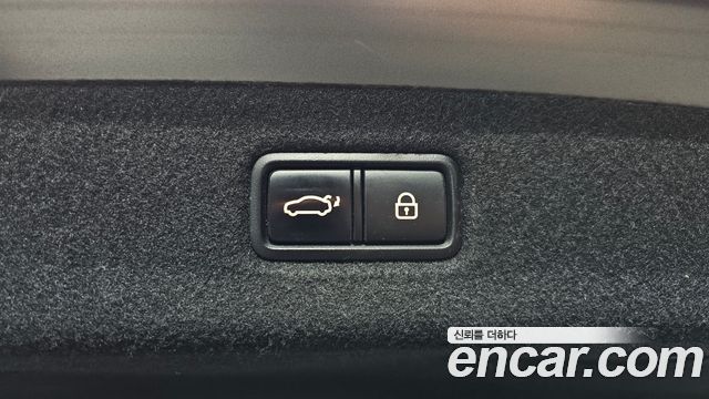 Genesis EQ900 3.8 GDI AWD Luxury 2018 — фото 33