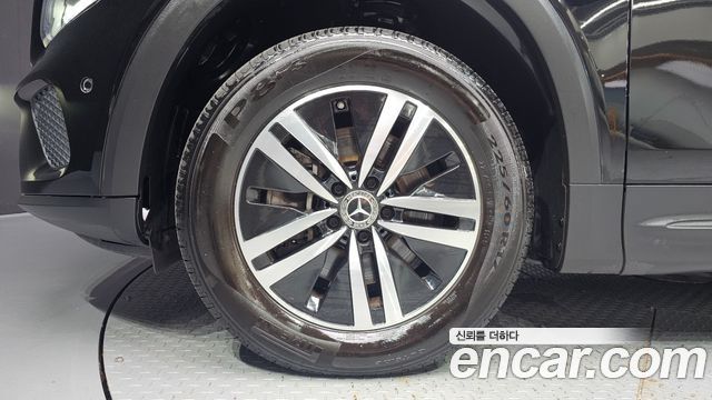 Mercedes-Benz GLB-Class (X247) GLB200 d 2021 — фото 5