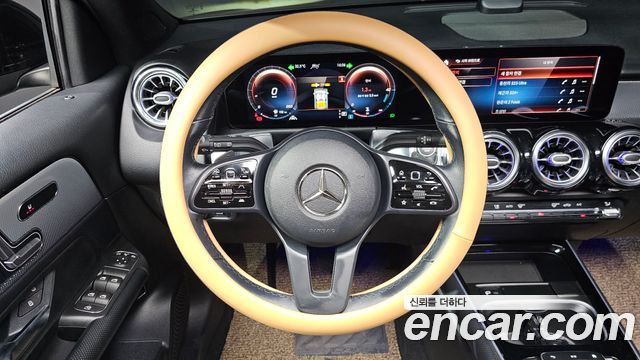 Mercedes-Benz GLB-Class (X247) GLB200 d 2021 — фото 15