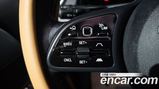 Mercedes-Benz GLB-Class (X247) GLB200 d 2021 — фото 16