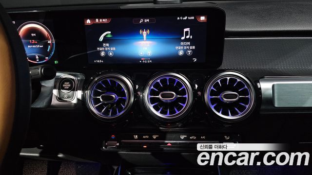 Mercedes-Benz GLB-Class (X247) GLB200 d 2021 — фото 17