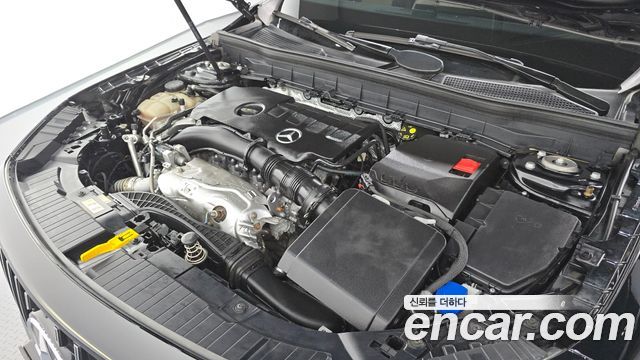 Mercedes-Benz GLB-Class (X247) GLB220 2021 — фото 6