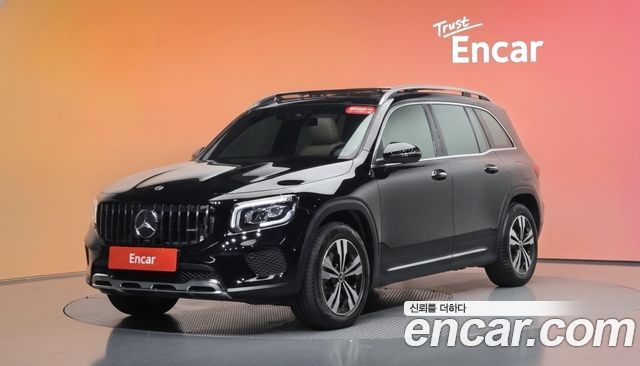 Mercedes-Benz GLB-Class (X247) GLB220