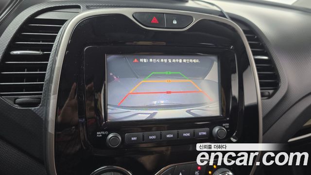 Renault Korea QM3 LE 2015 — фото 14