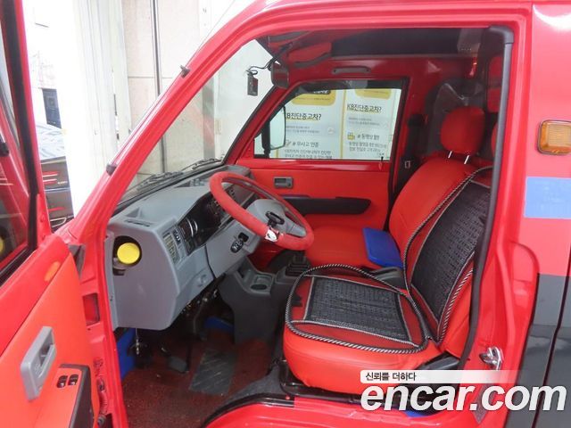 Chevrolet Damas 2-Seater Panel-Van DLX 2016 — фото 5