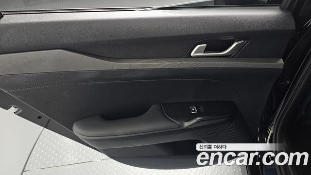 Kia K5 (III) 2.0 Prestige 2024 — фото 25