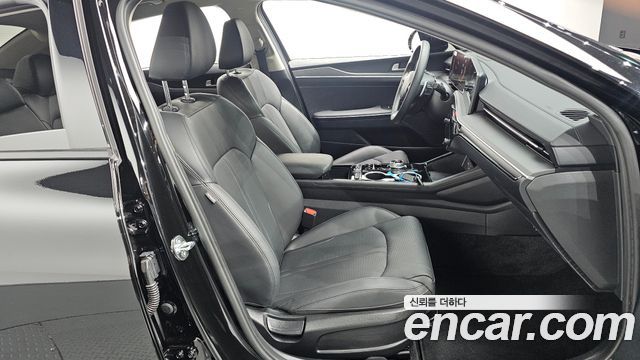 Kia K5 (III) 2.0 Prestige 2024 — фото 26