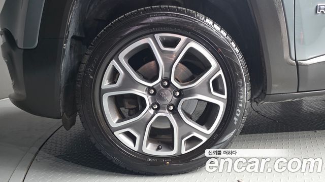Jeep Renegade 2.0 Diesel Limited AWD 2018 — фото 5