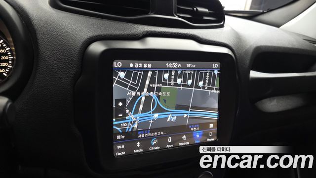 Jeep Renegade 2.0 Diesel Limited AWD 2018 — фото 19