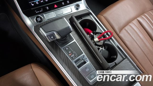 Audi A7 (4K) 55 TFSI e Quattro Premium 2023 — фото 9