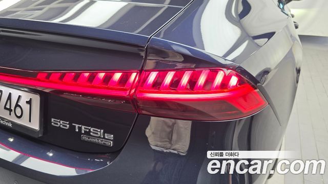Audi A7 (4K) 55 TFSI e Quattro Premium 2023 — фото 29