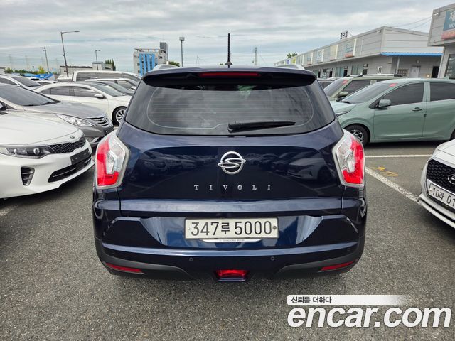 KG Mobility (SsangYong) Tivoli LX 2WD HI-DLX 2016 — фото 5