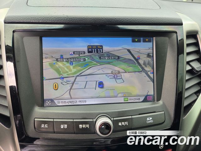 KG Mobility (SsangYong) Tivoli LX 2WD HI-DLX 2016 — фото 16