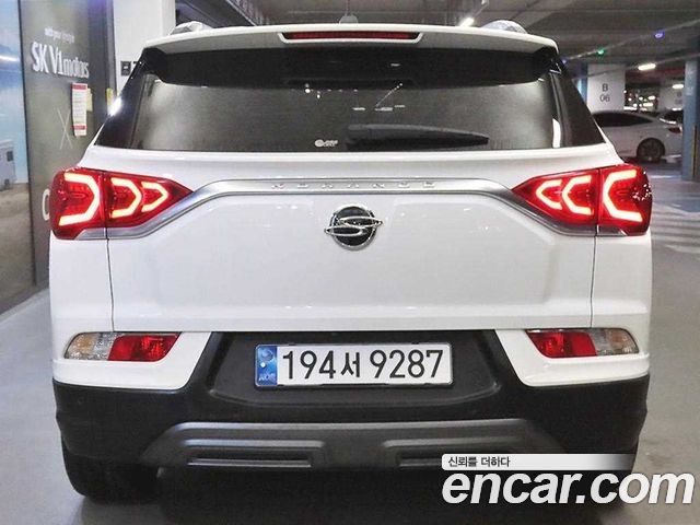 KG Mobility (SsangYong) Beautiful Korando Gasoline 1.5 2WD C5 Plus 2022 — фото 4