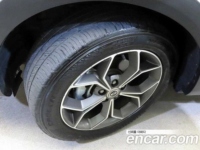 KG Mobility (SsangYong) Beautiful Korando Gasoline 1.5 2WD C5 Plus 2022 — фото 5