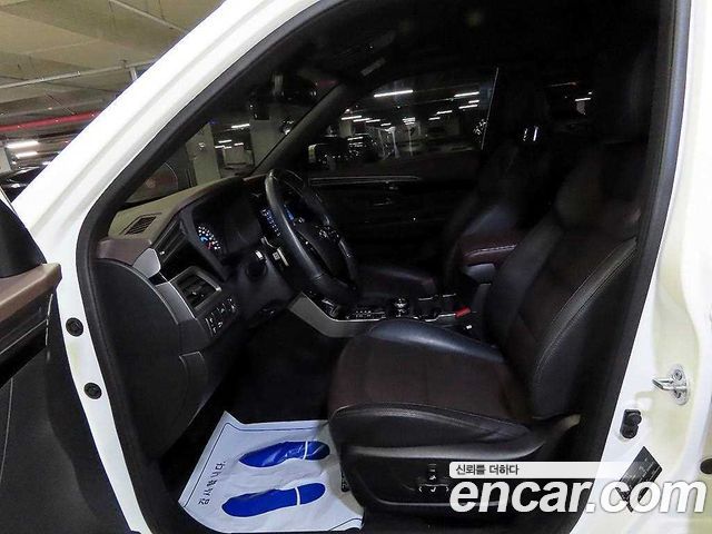 KG Mobility (SsangYong) Beautiful Korando Gasoline 1.5 2WD C5 Plus 2022 — фото 23