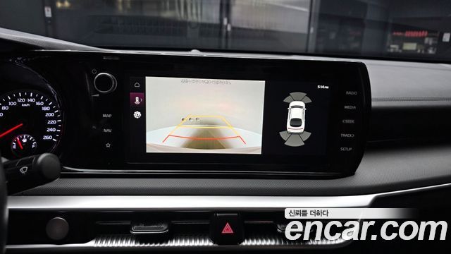 Kia K5 (III) 2.0 Prestige 2023 — фото 15