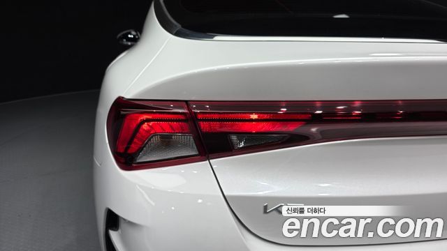 Kia K5 (III) 2.0 Prestige 2023 — фото 23
